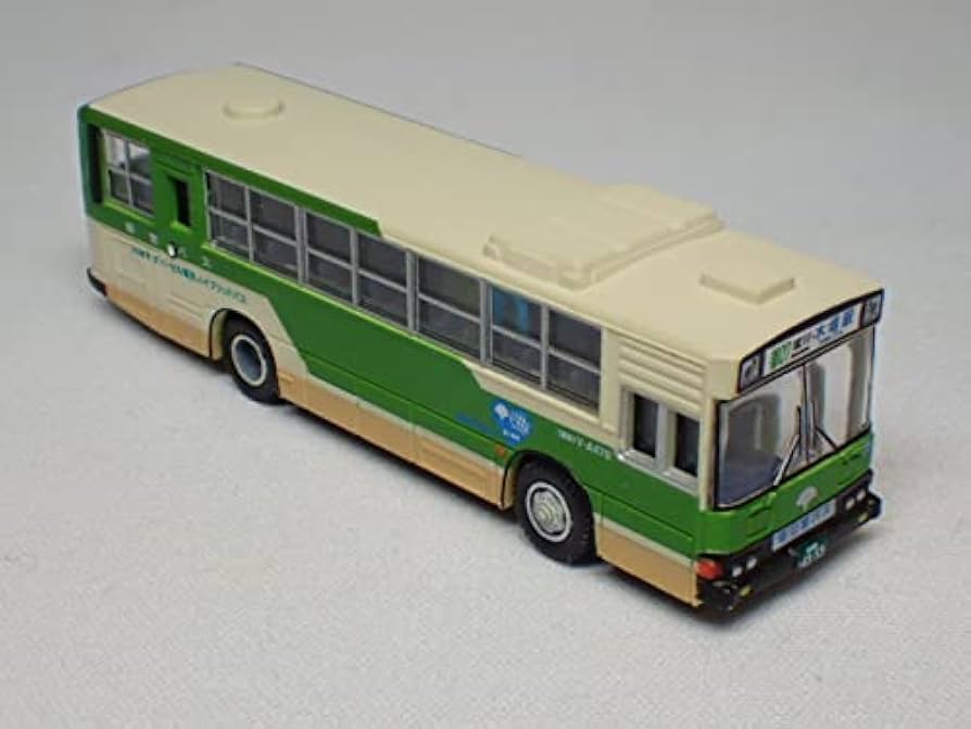 1/32都営バス100周年記念バス風 日野ブルーリボン素人組立品 1/32都営バス100周年記念バス風 日野ブルーリボン素人組立